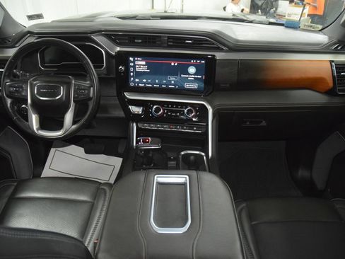 Used 2022 GMC Sierra 1500 Denali w/ Technology Package AWD/4WD image 31