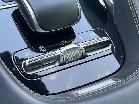 Used 2022 Mercedes-Benz GLE 53 AMG 4MATIC image 33