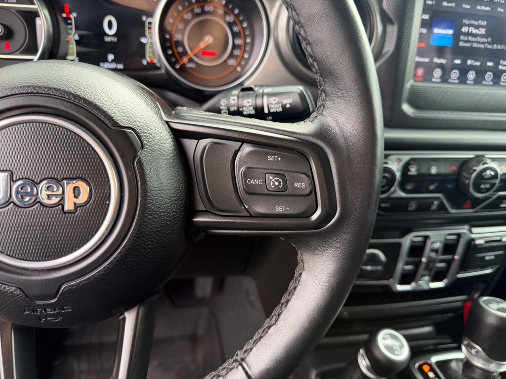 Used 2023 Jeep Wrangler Unlimited Sport AWD/4WD image 19
