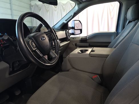 Used 2018 Ford F150 XLT w/ Equipment Group 301A Mid AWD/4WD image 14