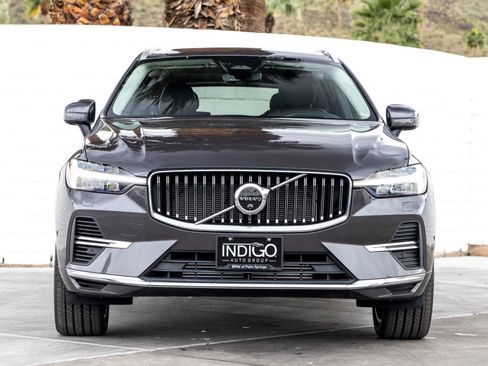Used 2022 Volvo XC60 T8 Inscription w/ Advanced Package image 4