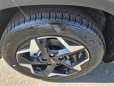 New 2026 Kia Seltos S image 14