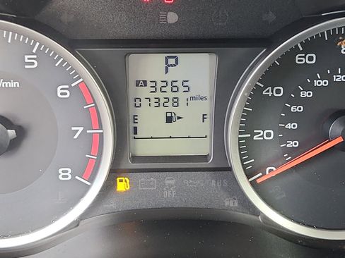 Used 2017 Subaru Forester 2.5i Premium w/ All-Weather Package image 11