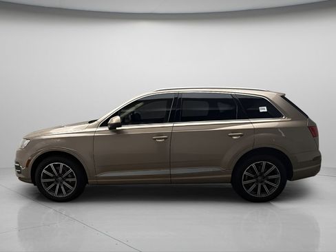 Used 2019 Audi Q7 3.0T Prestige w/ Prestige Package AWD/4WD image 3