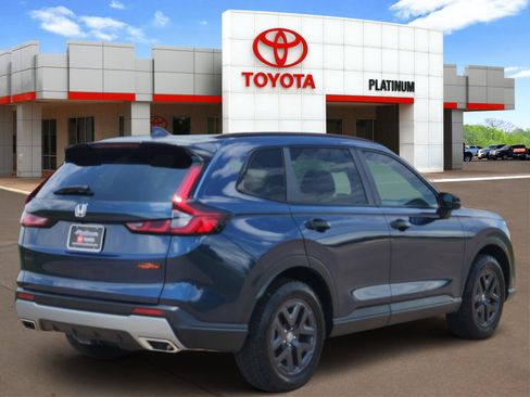 Used 2026 Honda CR-V TrailSport image 4