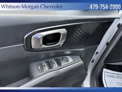 Used 2024 Kia Sorento EX w/ Panoramic Sunroof Package FWD image 12