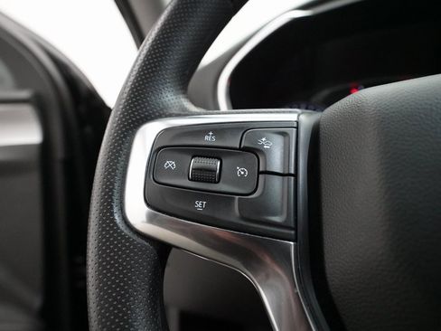 Used 2025 Chevrolet Blazer LT image 17