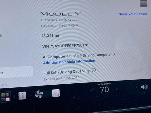 Used 2023 Tesla Model Y Long Range AWD/4WD image 28