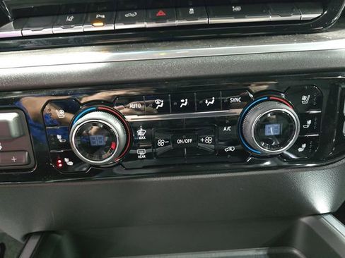 New 2026 Chevrolet Silverado 2500 LTZ w/ LTZ Convenience Package image 21