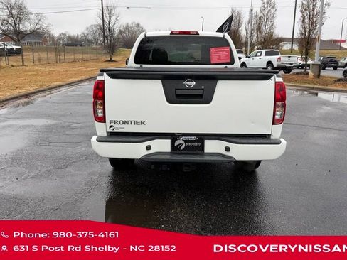 Used 2021 Nissan Frontier S w/ S Utility Package image 8