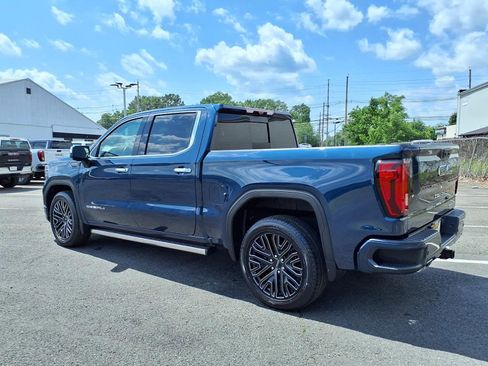 Certified 2022 GMC Sierra 1500 Denali Ultimate AWD/4WD image 4