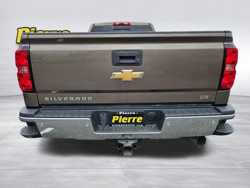 Used 2015 Chevrolet Silverado 3500 LTZ w/ Duramax Plus Package AWD/4WD image 5