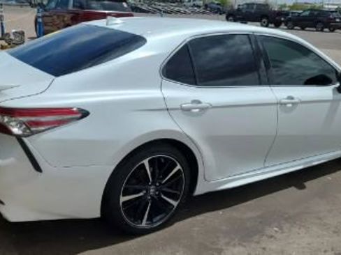 Used 2019 Toyota Camry XSE w/ Carpet Mat Package FWD image 3