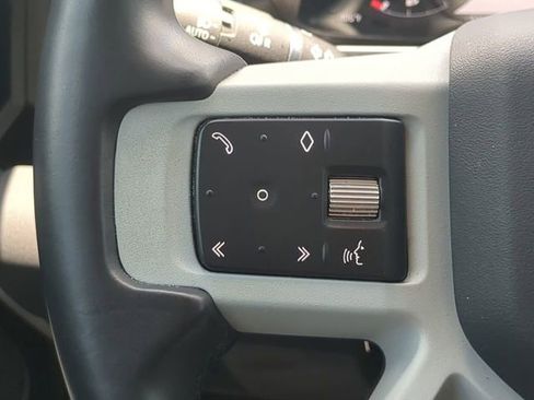 Used 2023 Land Rover Defender 130 SE AWD/4WD image 30