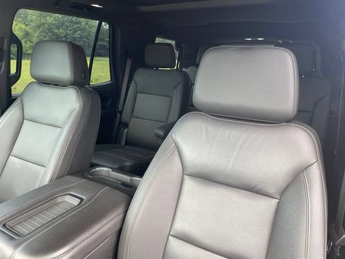 Used 2024 Chevrolet Tahoe Z71 w/ Off-Road Capability Package AWD/4WD image 32
