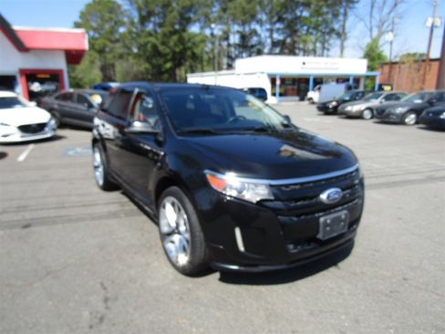 Used 2013 Ford Edge Sport w/ Driver Entry Pkg image 10