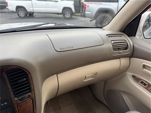 Used 2000 Toyota Land Cruiser 100 Series Landcruiser 4x4 image 19