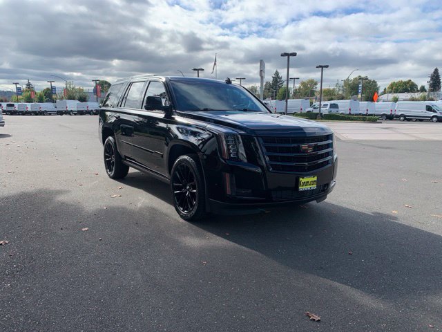 Used 2019 Cadillac Escalade Premium Luxury w/ Escalade Sport Edition AWD/4WD image 10