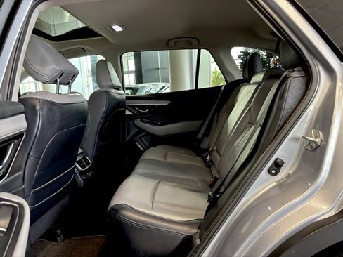 Used 2024 Subaru Outback Limited image 31