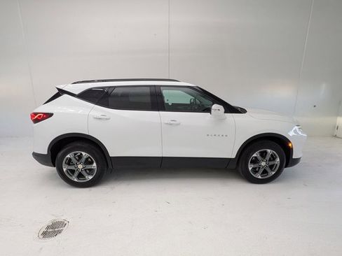 Used 2024 Chevrolet Blazer LT image 4