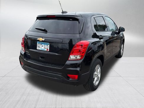 Used 2020 Chevrolet Trax LS w/ Tint and Cruise Package FWD image 7