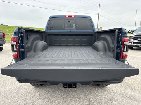 Used 2022 RAM 2500 Limited w/ Night Edition AWD/4WD image 34