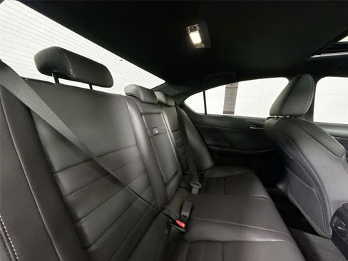 Used 2025 Lexus IS 350 F Sport image 41