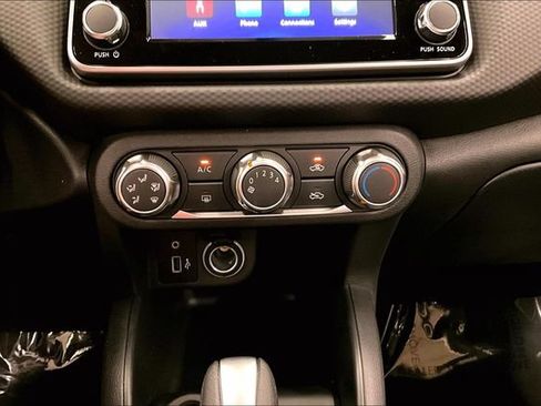 New 2025 Nissan Kicks Play S FWD image 25