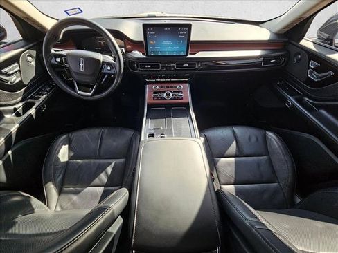 Used 2022 Lincoln Aviator Reserve w/ Elements Package Plus image 15