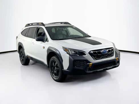 Used 2024 Subaru Outback Wilderness AWD/4WD image 3