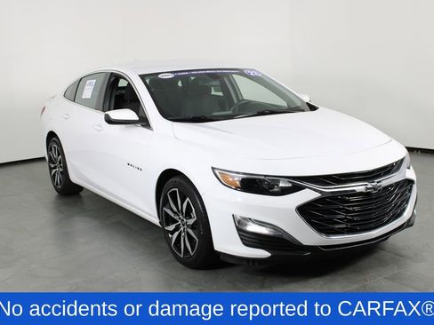 Used 2022 Chevrolet Malibu RS w/ LPO, Floor Liner Package image 4