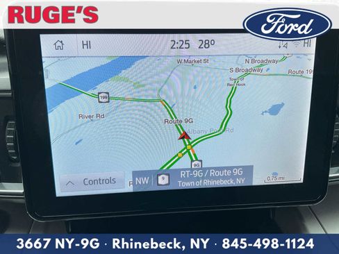 Certified 2022 Ford Explorer XLT w/ Equipment Group 202A image 23