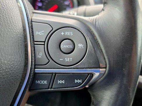 Used 2018 Toyota Camry XSE FWD image 20