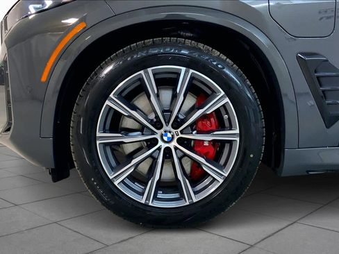 New 2026 BMW X5 xDrive50e w/ Executive Package image 11