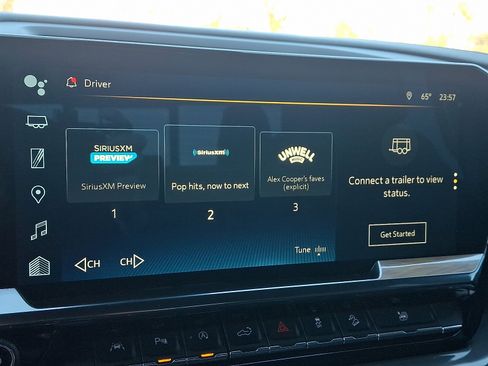 Used 2024 Chevrolet Silverado 1500 High Country w/ Z71 Off-Road Package image 17