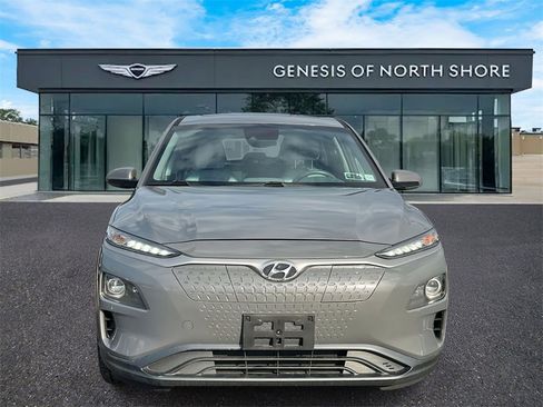 Used 2019 Hyundai Kona Limited w/ Cargo Package image 2