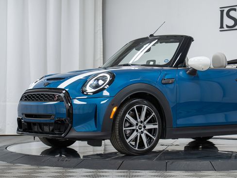 Used 2024 MINI Cooper S image 24