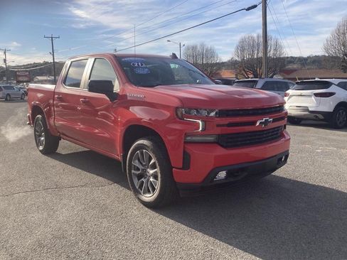 Used 2021 Chevrolet Silverado 1500 RST w/ LPO, Dark Essentials Package image 3