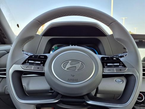 New 2026 Hyundai Elantra SEL Sport image 16