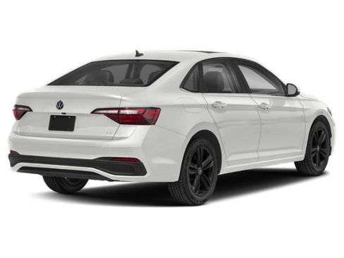 Used 2023 Volkswagen Jetta SE w/ Panoramic Sunroof Package image 2