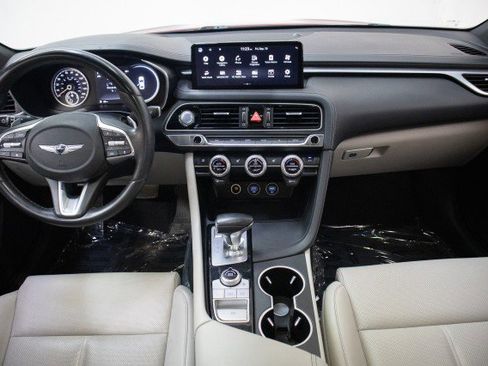 Used 2022 Genesis G70 2.0T image 26