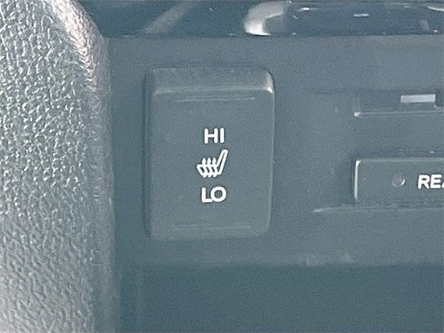 Used 2018 Honda Pilot Touring image 21