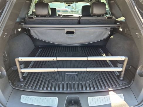 Used 2021 Cadillac XT5 Premium Luxury FWD image 44
