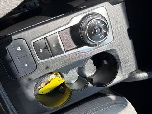 Used 2022 Ford Escape SE FWD image 19