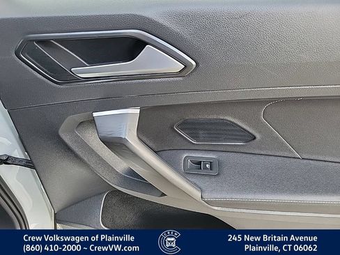 Certified 2022 Volkswagen Tiguan SE AWD/4WD image 46