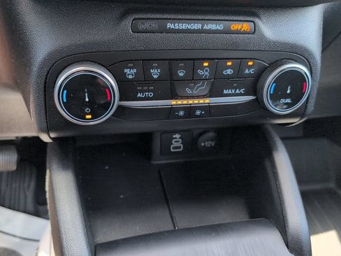 Certified 2024 Ford Escape Active FWD image 16