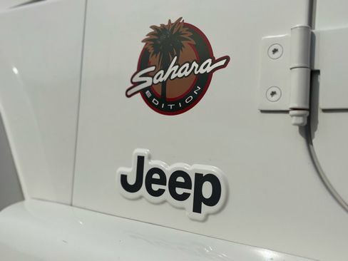 Used 1998 Jeep Wrangler Sahara image 7