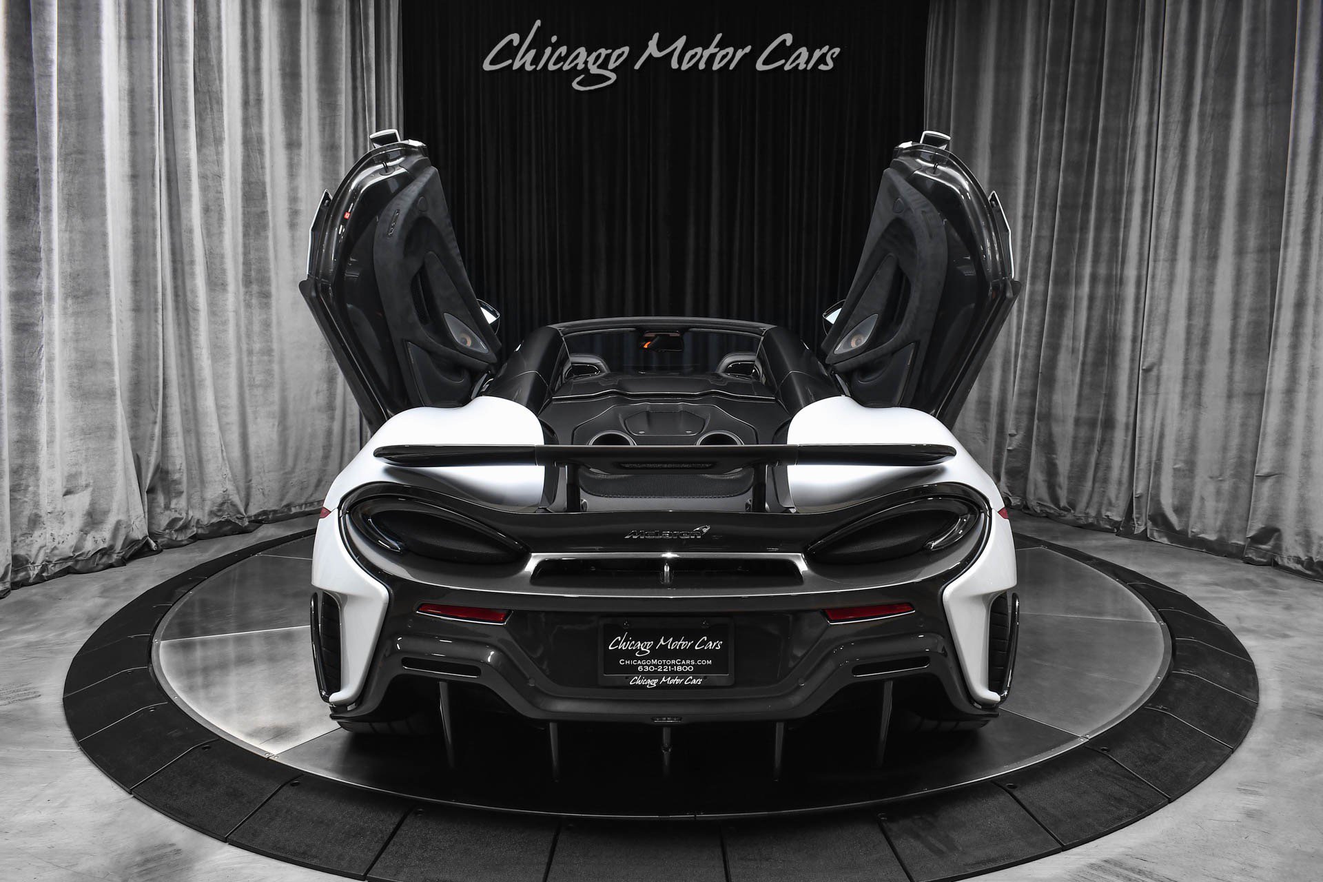 Used 2020 McLaren 600LT Spider RWD image 46
