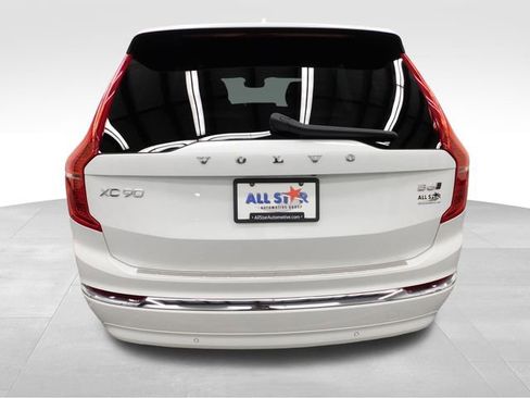 Used 2025 Volvo XC90 B6 Ultra w/ Protection Package Premier image 5
