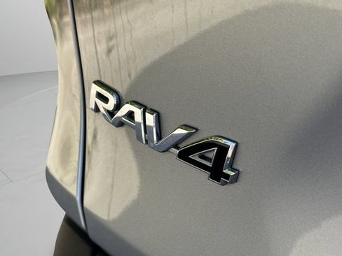 Used 2023 Toyota RAV4 XLE w/ Convenience Package AWD/4WD image 16